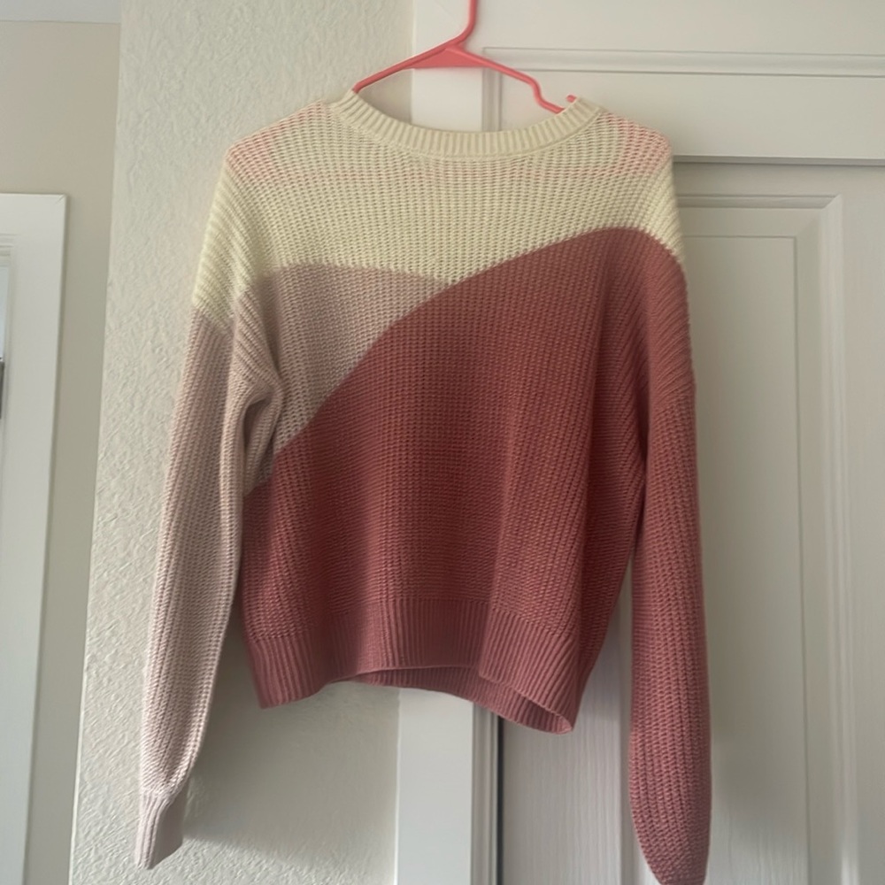Color block Pink Lily Sweater